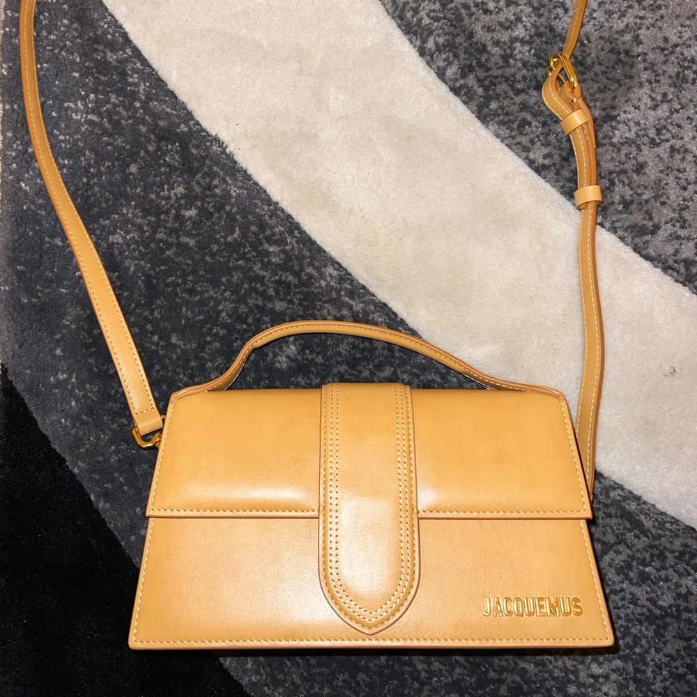 jacquemus le grand bambino: beige